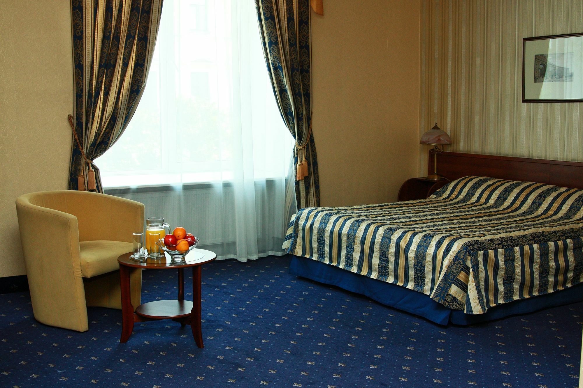 Belvedere Nevsky Business Hotel Petrohrad Pokoj fotografie